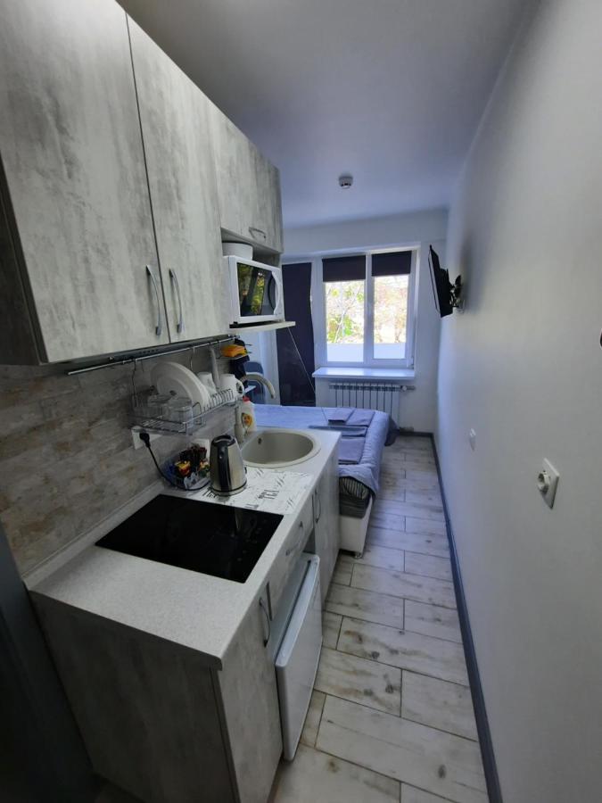 Посуточно Мини-Студия Метро Дорогожичи Киев Kyiv Exterior foto